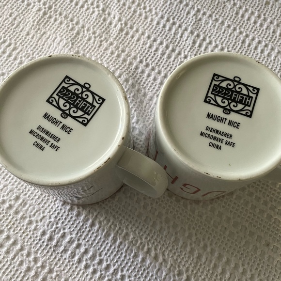 Extra large  Naughty Nice mugs - Picture 4 of 5